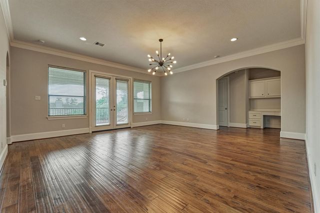 25 Post Shadow Estate Drive, Spring, TX 77389