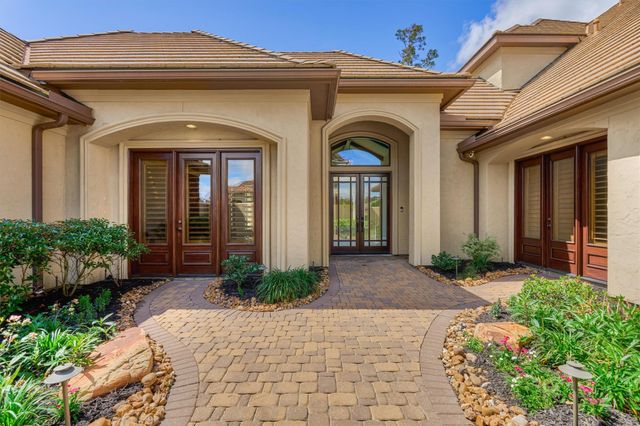 25 Post Shadow Estate Drive, Spring, TX 77389