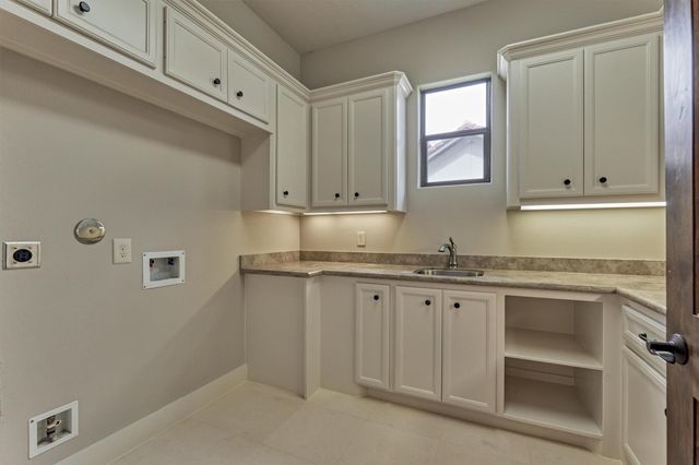 25 Post Shadow Estate Drive, Spring, TX 77389