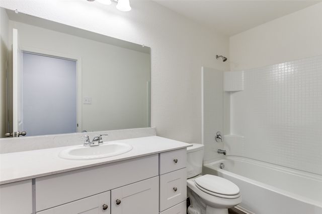 10361 Burnfoot Lane, Fort Worth, TX 76036