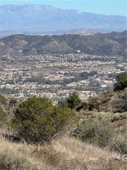 30 Golden Arrow Court, Murrieta, CA 92562