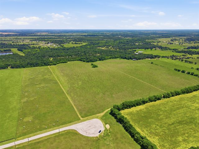 421 Chambers Creek Trail, Alvarado, TX 76009