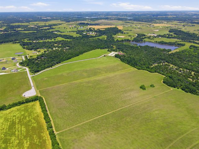 421 Chambers Creek Trail, Alvarado, TX 76009