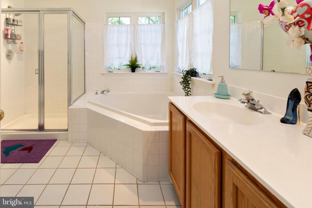 616 WAGNER CT, Williamstown, NJ 08094