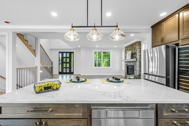 14 Balsam Hill Rd, Ludlow, MA 01056