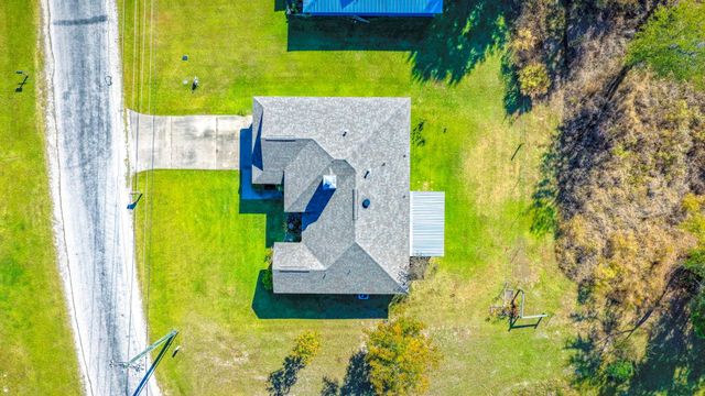1060 Yaupon Cove Drive, Onalaska, TX 77360