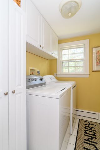11 Burtonwood Ave, Bourne, MA 02532