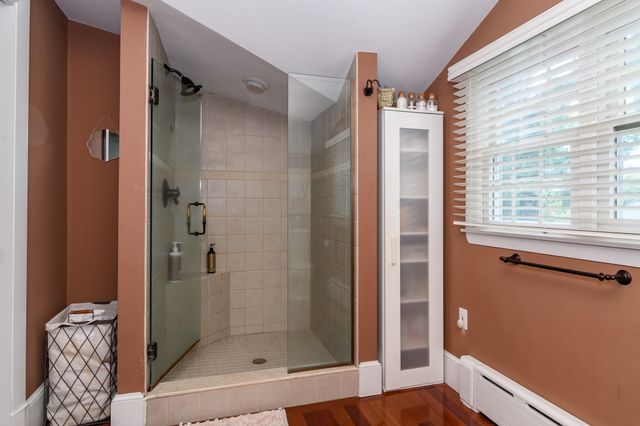 11 Burtonwood Ave, Bourne, MA 02532