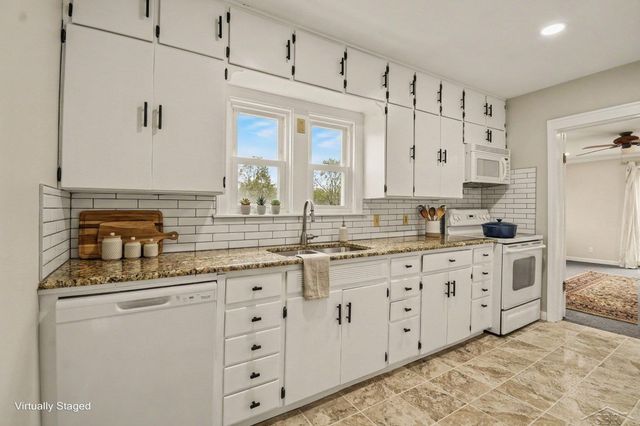 380 S Main Street, Tittabawassee Twp, MI 48623