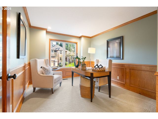 1339 STONEHAVEN Dr, West Linn, OR 97068