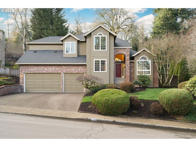 1339 STONEHAVEN Dr, West Linn, OR 97068