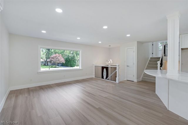 6967 Tamarack Drive, Hubbard, OH 44425