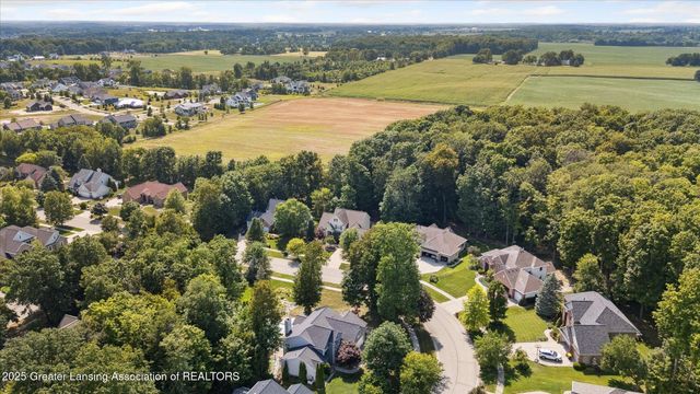 11423 Hidden Spring Trail, Dewitt, MI 48820