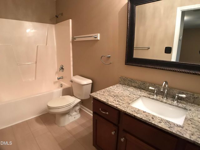 516 Arbor Crest Road, Holly Springs, NC 27540