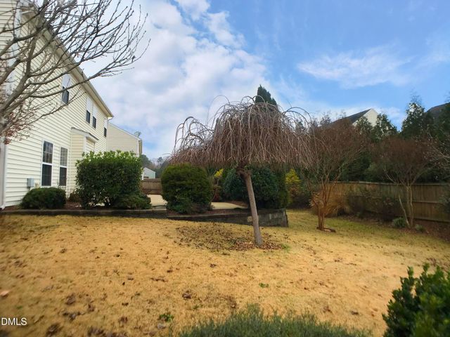 516 Arbor Crest Road, Holly Springs, NC 27540