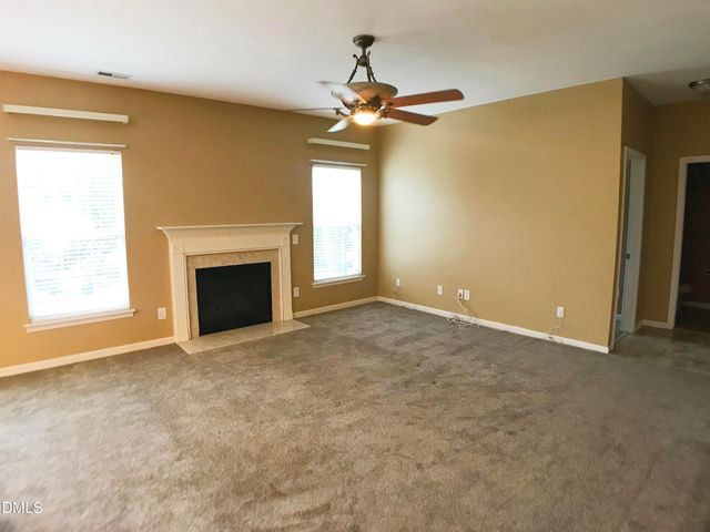 516 Arbor Crest Road, Holly Springs, NC 27540