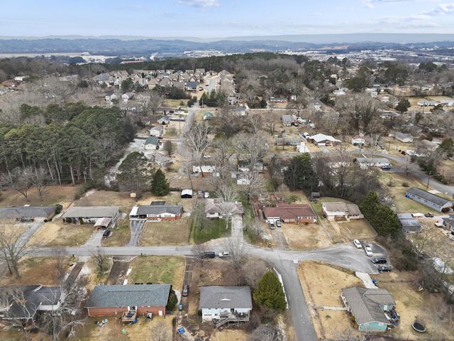 2115 Ballard Place, Chattanooga, TN 37421