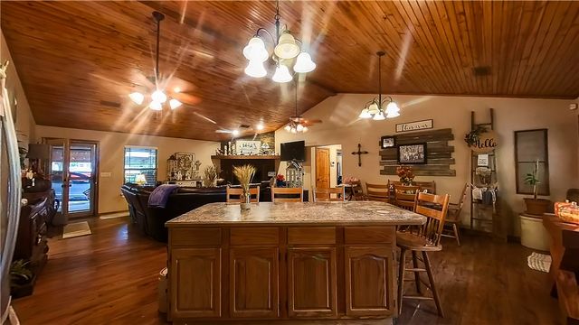 10072 Elm Lane, Dardanelle, AR 72834