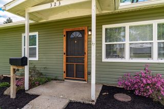 323 Cedarcrest Avenue, Newark, OH 43055