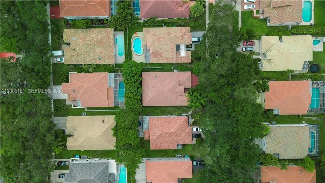 4033 Trenton Ave, Cooper City, FL 33026