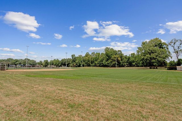 3001 N DALE, Bowie, MD 20716
