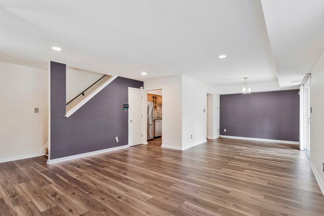 3001 N DALE, Bowie, MD 20716