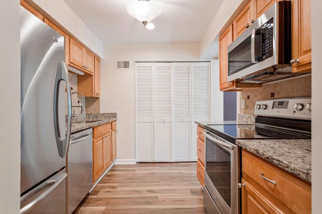 3001 N DALE, Bowie, MD 20716