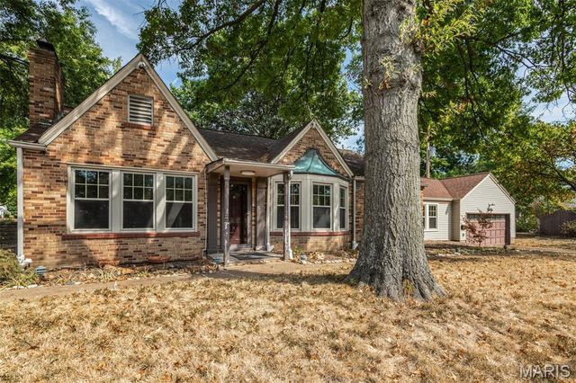 11615 Big Bend Road, Kirkwood, MO 63122