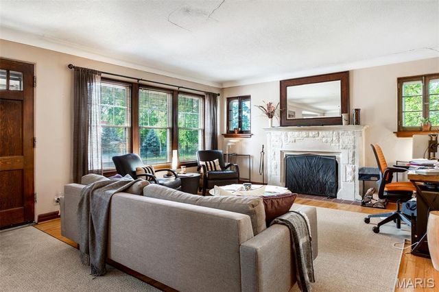 11615 Big Bend Road, Kirkwood, MO 63122