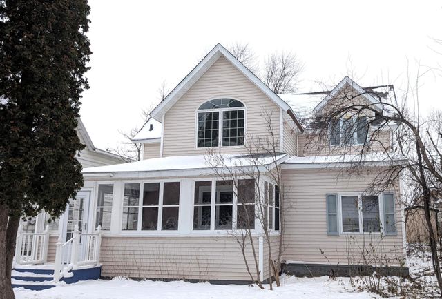 1007 Dewey Avenue NE, Bemidji, MN 56601