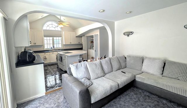 1007 Dewey Avenue NE, Bemidji, MN 56601