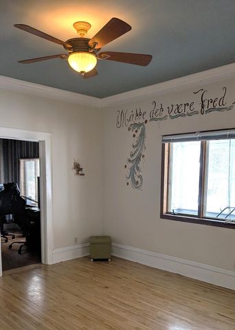 1007 Dewey Avenue NE, Bemidji, MN 56601