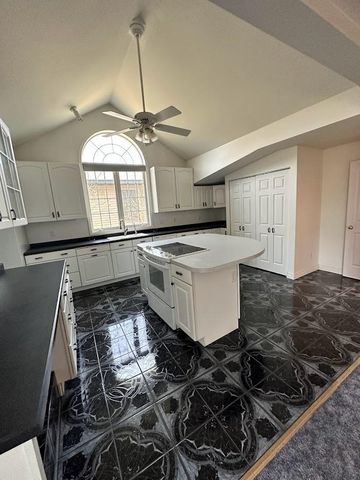 1007 Dewey Avenue NE, Bemidji, MN 56601