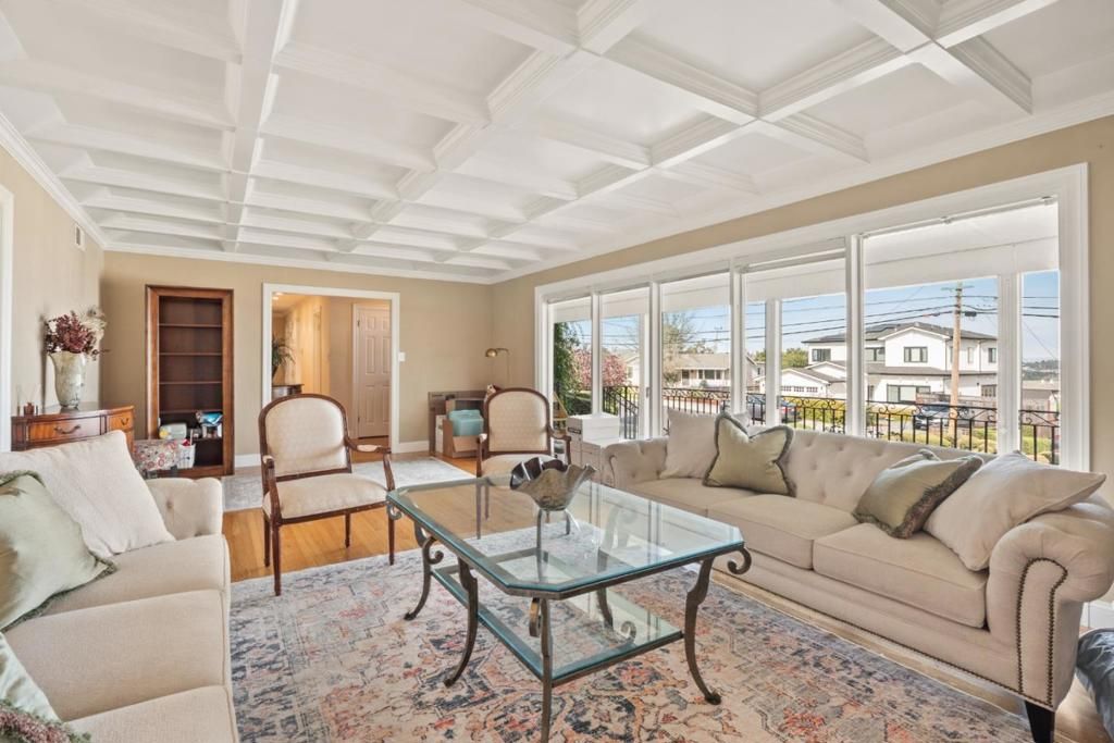 Image 12 of property listing at 2725 Belmont Canyon, Belmont, CA 94002