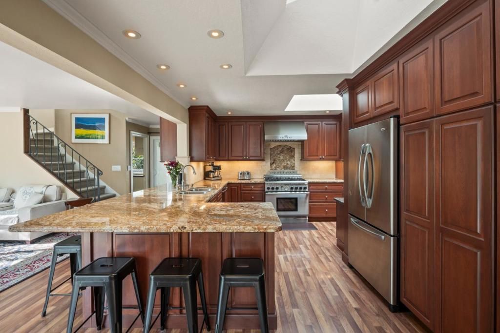 Image 13 of property listing at 2725 Belmont Canyon, Belmont, CA 94002