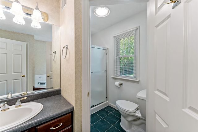 358 W Jefferson Rd, Jefferson Twp, PA 16002