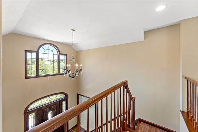 358 W Jefferson Rd, Jefferson Twp, PA 16002