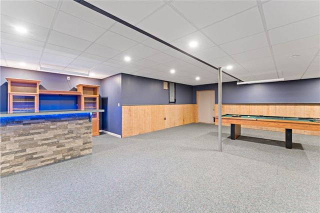 358 W Jefferson Rd, Jefferson Twp, PA 16002