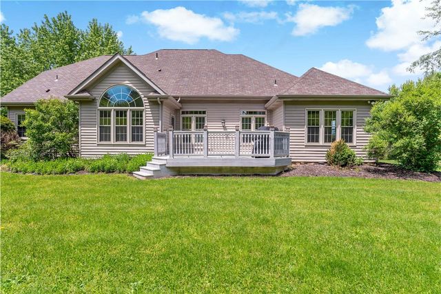 358 W Jefferson Rd, Jefferson Twp, PA 16002