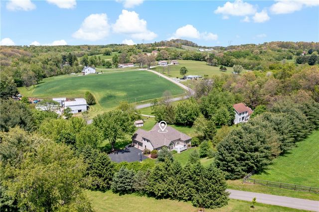 358 W Jefferson Rd, Jefferson Twp, PA 16002