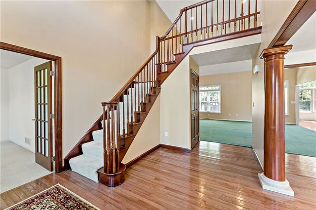 358 W Jefferson Rd, Jefferson Twp, PA 16002