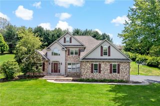 358 W Jefferson Rd, Jefferson Twp, PA 16002