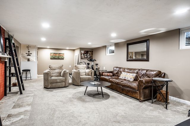 3815 E 56th Street, Indianapolis, IN 46220