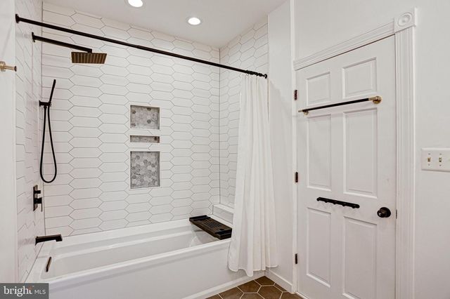 604 TENNESSEE AVE NE, Washington, DC 20002