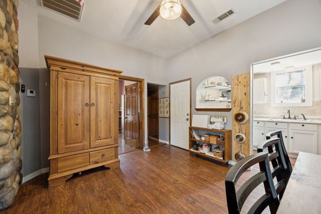 1007 N Cleveland Avenue, Sherman, TX 75090