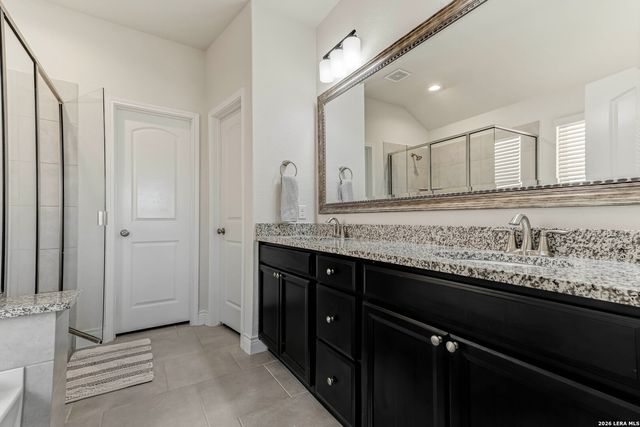 2173 KISKADEE DR, New Braunfels, TX 78132