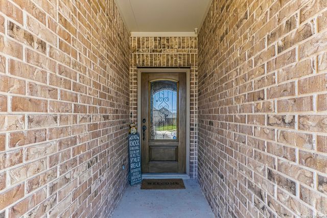 2173 KISKADEE DR, New Braunfels, TX 78132