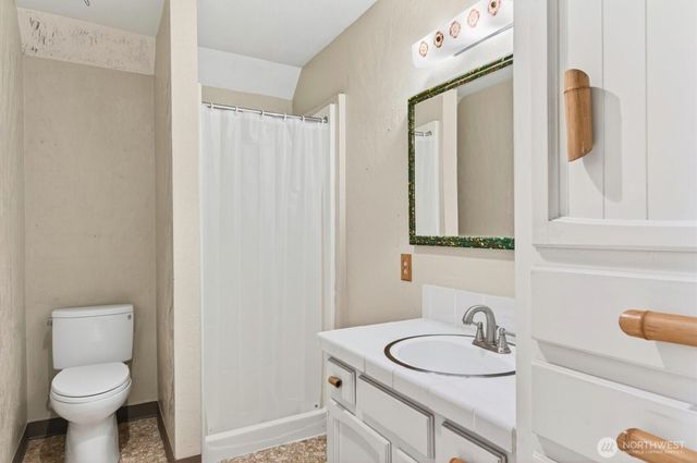 1411 Miller Drive, Kelso, WA 98626
