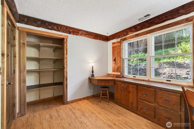 1411 Miller Drive, Kelso, WA 98626