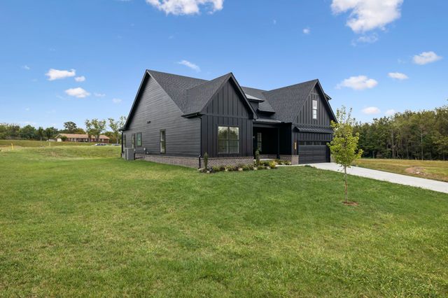 601 Mary Alice Dr, Smyrna, TN 37167